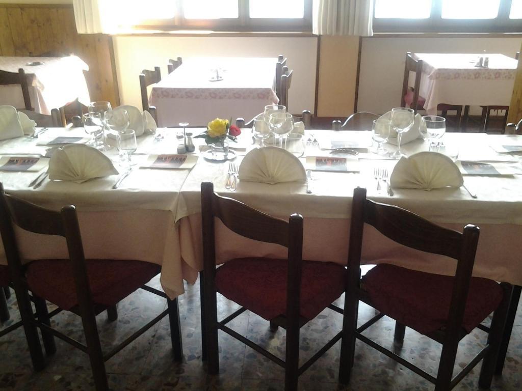 Hotel Poggio D'Oro Riva di Solto Εξωτερικό φωτογραφία