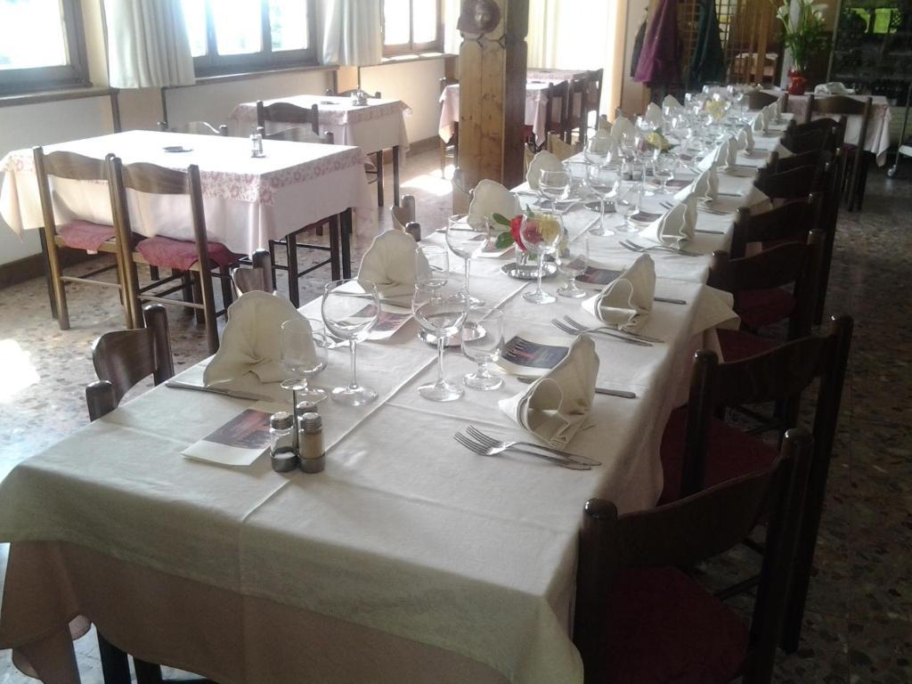 Hotel Poggio D'Oro Riva di Solto Εξωτερικό φωτογραφία