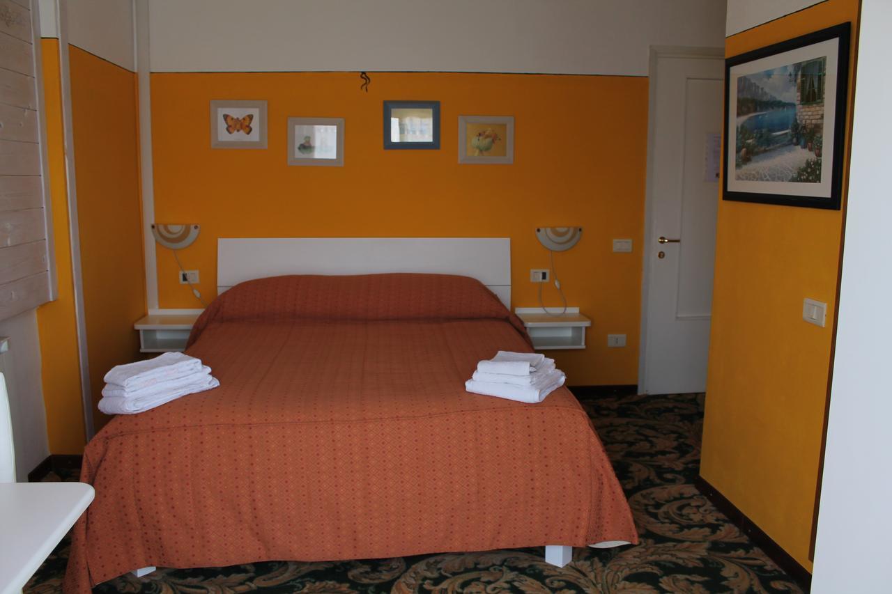 Hotel Poggio D'Oro Riva di Solto Εξωτερικό φωτογραφία