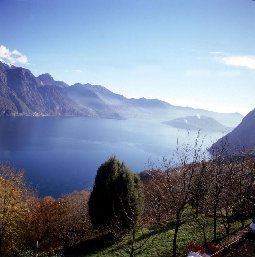 Hotel Poggio D'Oro Riva di Solto Εξωτερικό φωτογραφία